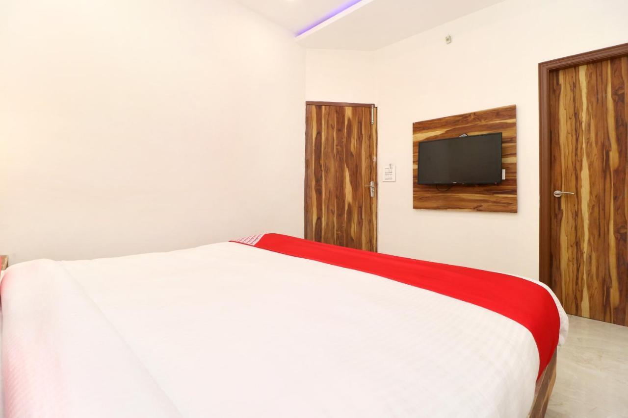 Hotel D Plaza Zirakpur Zewnętrze zdjęcie