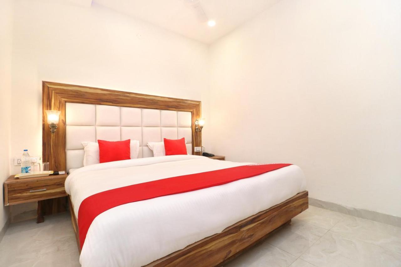 Hotel D Plaza Zirakpur Zewnętrze zdjęcie