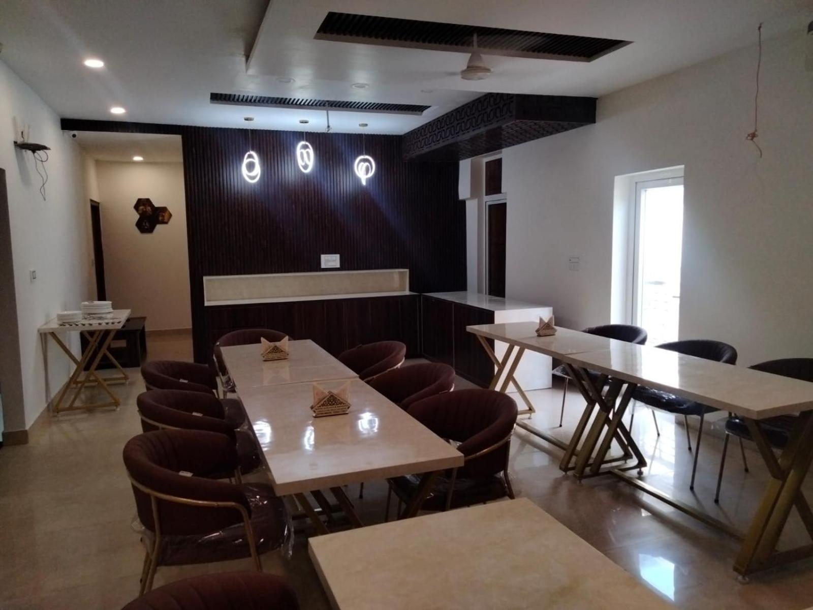 Hotel D Plaza Zirakpur Zewnętrze zdjęcie