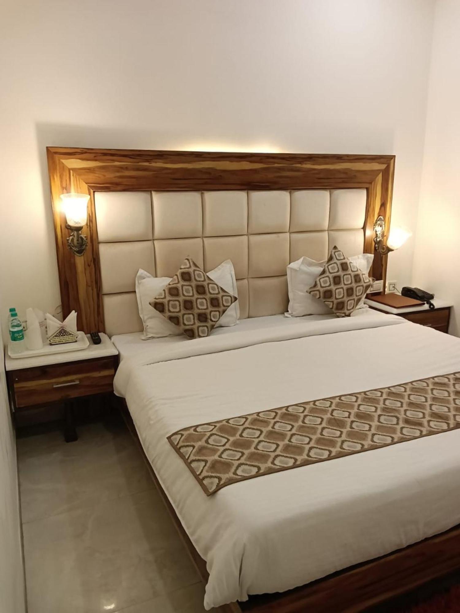 Hotel D Plaza Zirakpur Zewnętrze zdjęcie