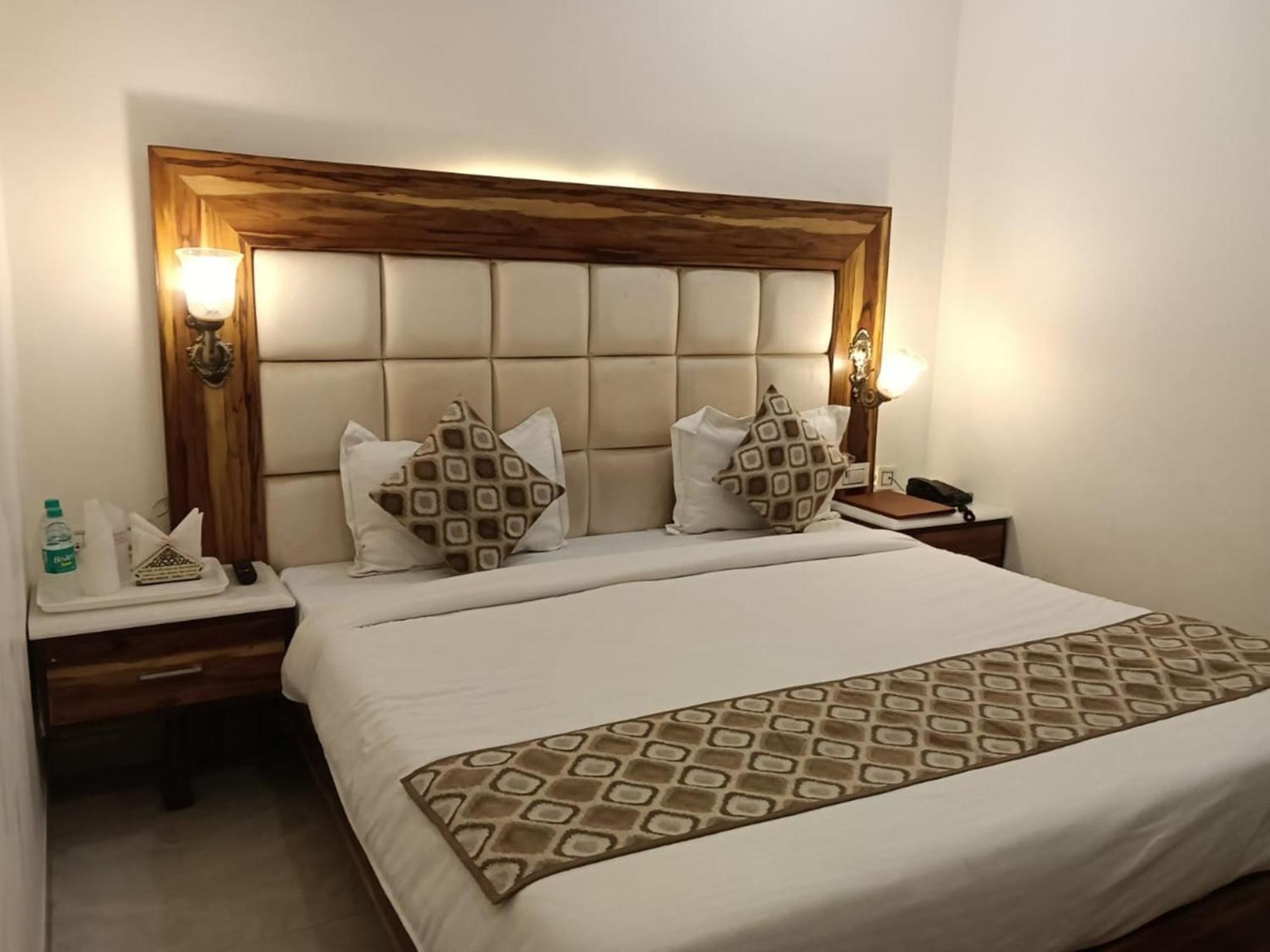 Hotel D Plaza Zirakpur Zewnętrze zdjęcie